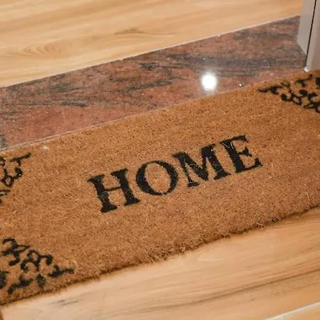 Matisse No13 - Center Tirana