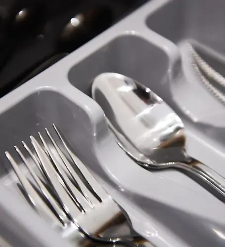 Matisse No13 - Center * Tirana